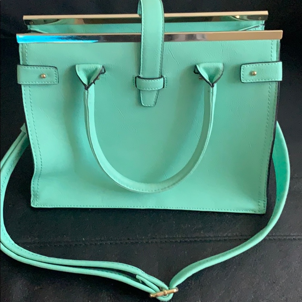 Shoulder bag